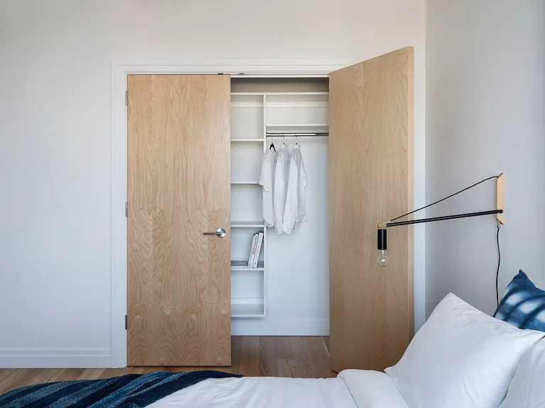 300 Ashland Pl #10M — Photo 4