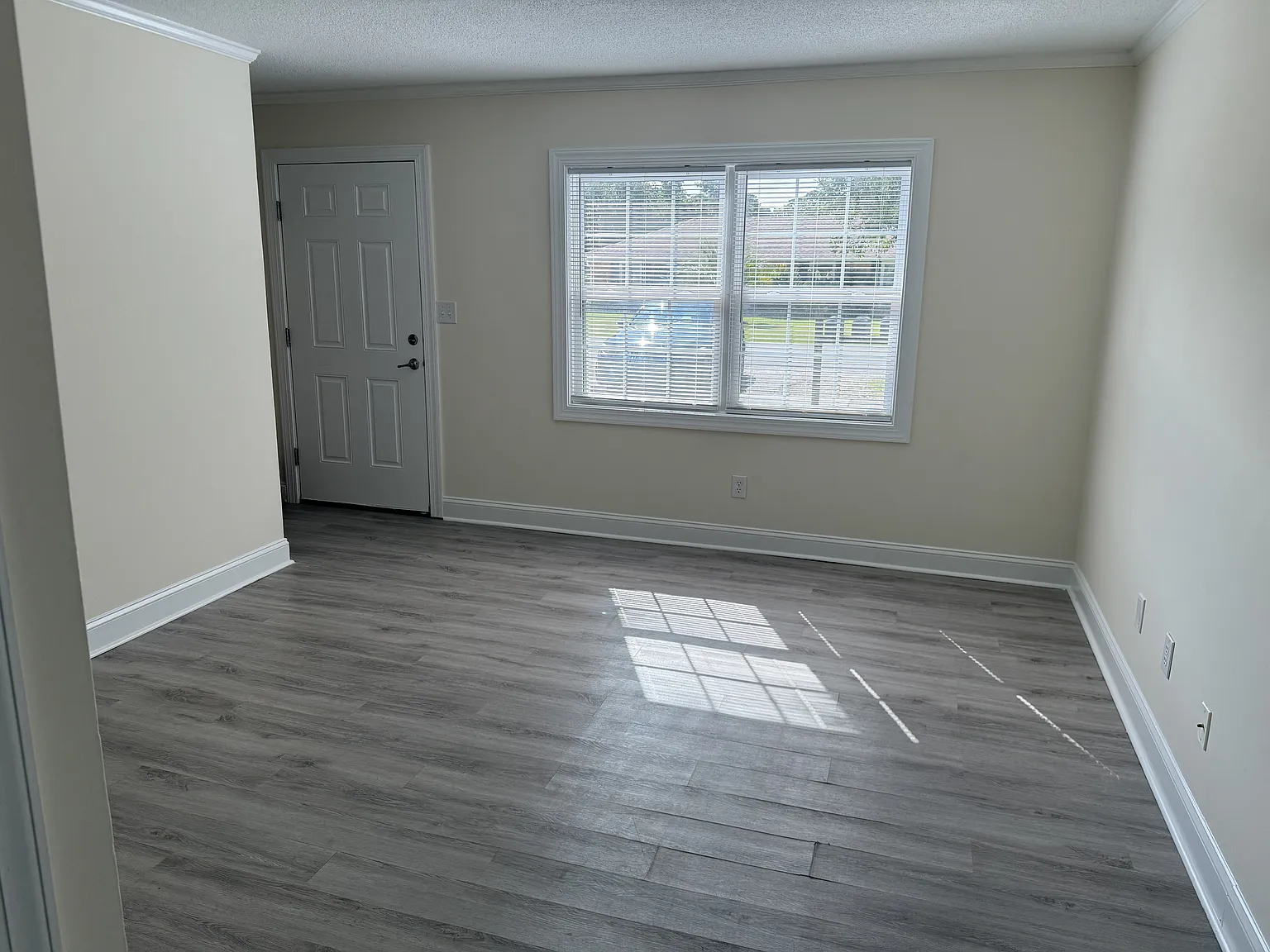 309 Jones Avenue Unit 4 - 1 — Photo 2