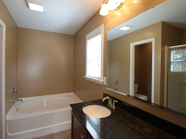 1112 Jasmine Dr — Photo 16