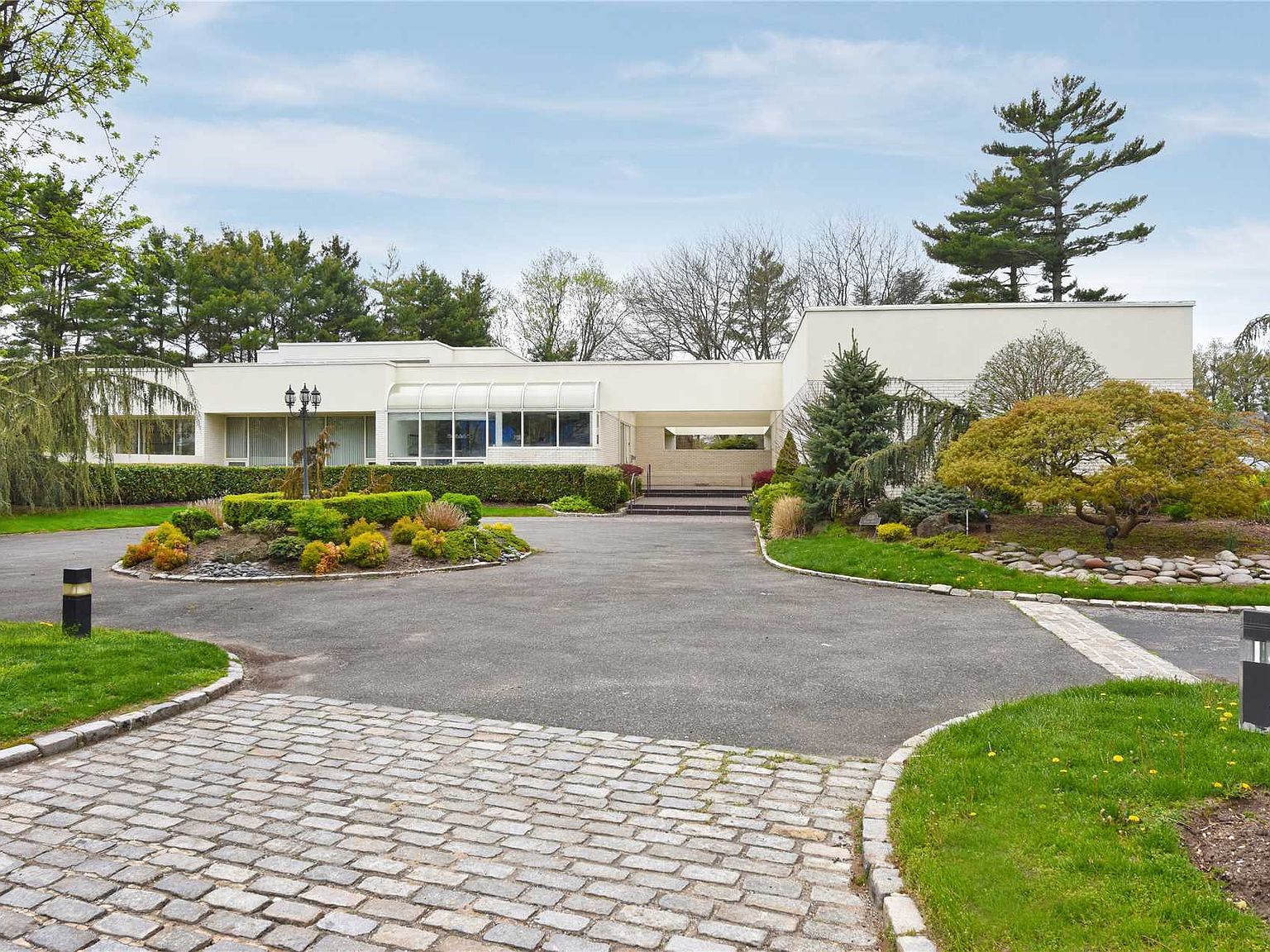 1336 Harbor Rd, Hewlett, NY 11557 Zillow