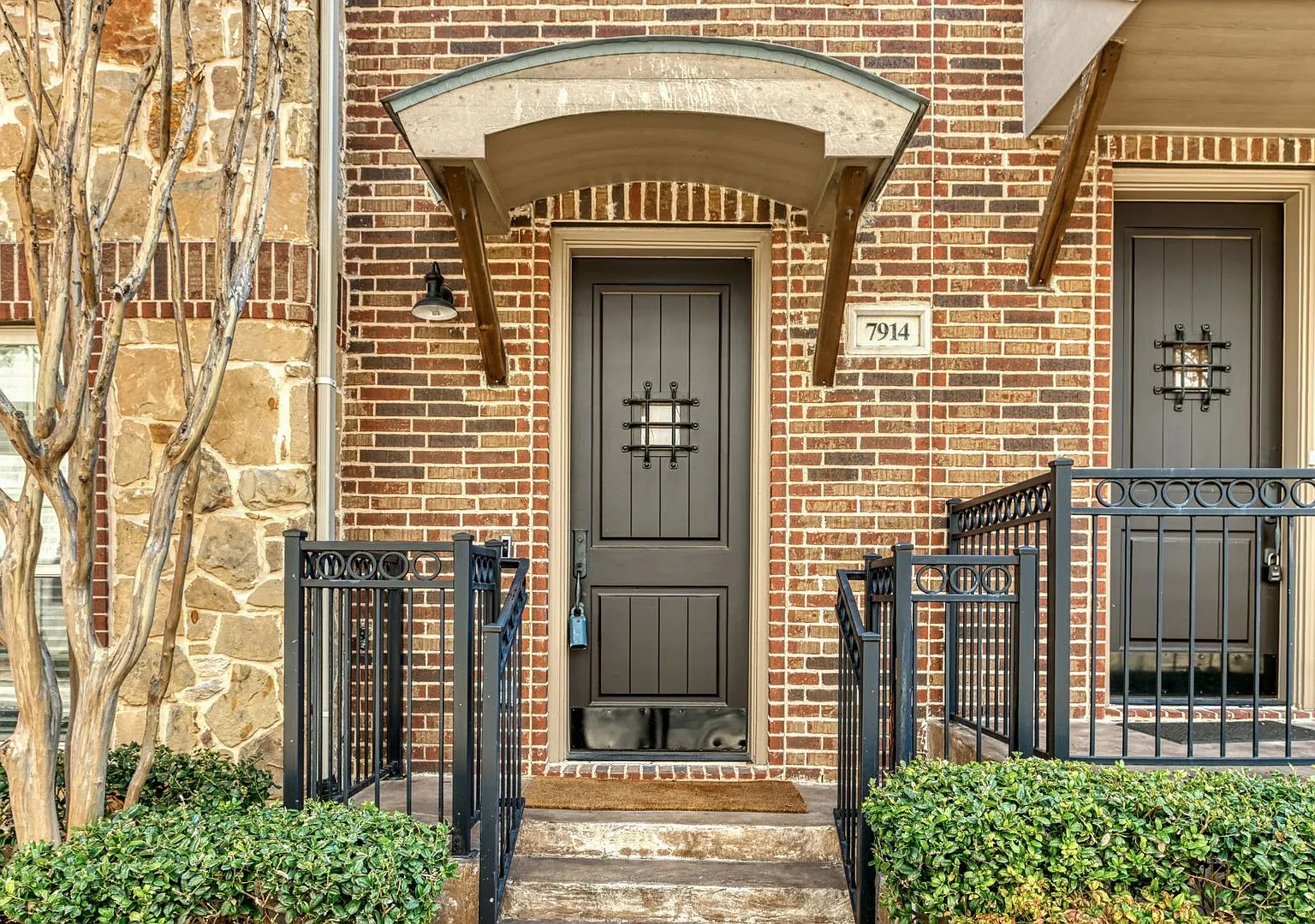 2 bed, 4.0 bath, 2046 sqft, $2,895 — Photo 2