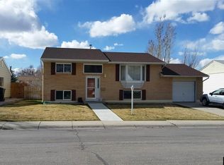 1250 S Forest Dr, Casper, WY 82609