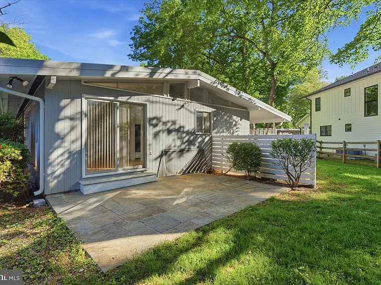 6614 Melody Ln — Photo 47