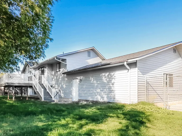 2499 N 1050 W — Photo 18