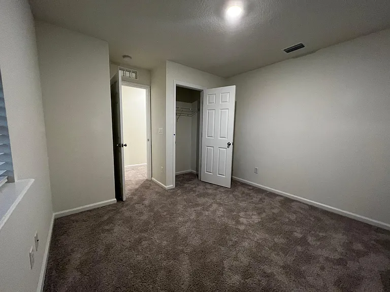 9883 Fiddleback Ln — Photo 18