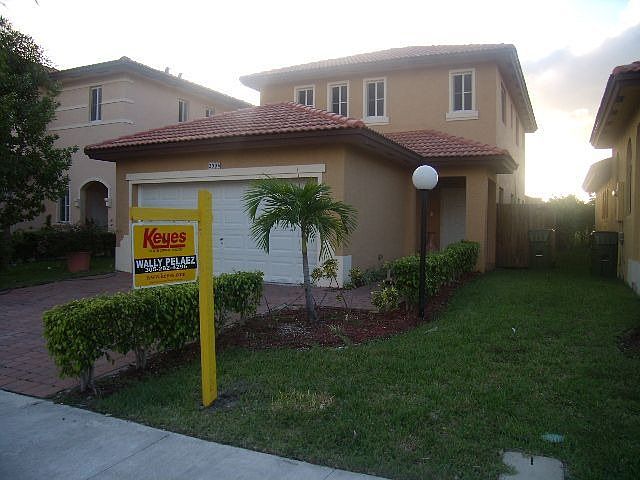 1st image of 2506 NE 41st Ave