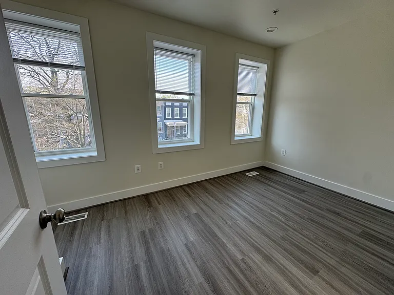 1106 Owen Pl NE #A — Photo 9