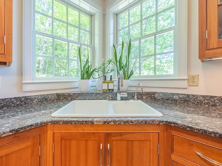 55 Hardy Rd — Photo 12