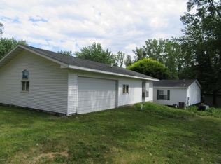 8331 W Taylor Rd, Mears, MI 49436