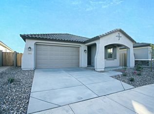 1005 W Finch Dr, San Tan Valley, AZ 85140
