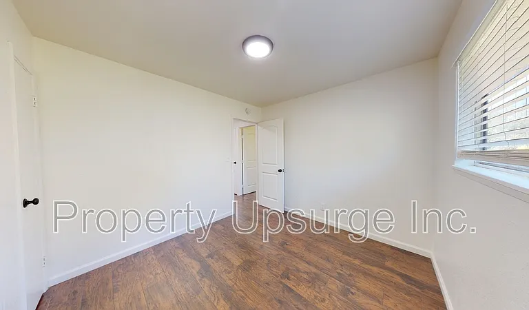2790 Irwin Rd #1 — Photo 6