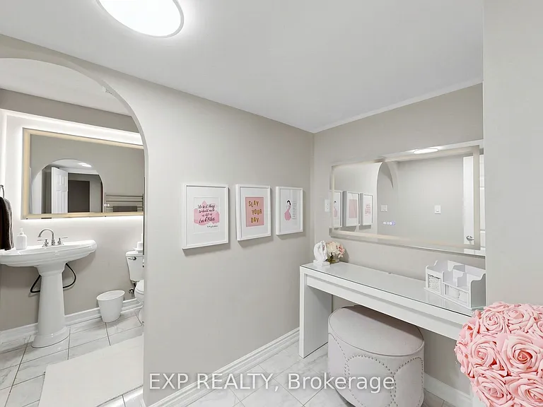 1865 Woodview Ave #BASEMENT — Photo 25
