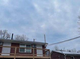 330 Spring St APT 16, Charlestown, IN 47111