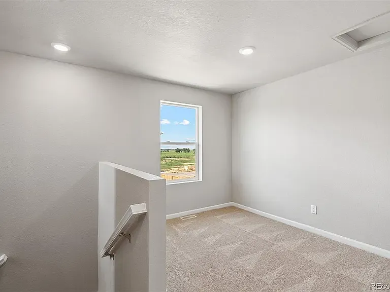 7412 W Big Thompson Cir — Photo 23