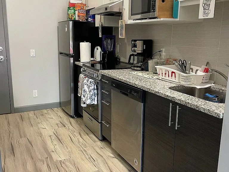 77 Leland St E #122 — Photo 3