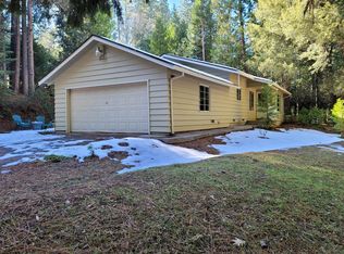 34 S Horseshoe Dr, Hathaway Pines, CA