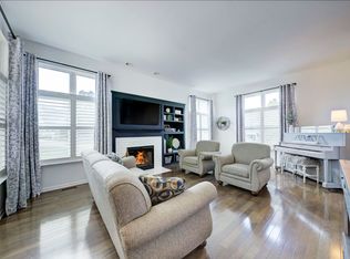 1341 Hudson Dr, Howell, MI 48843