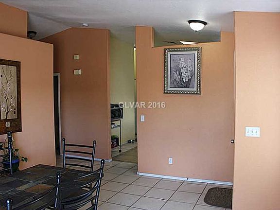 3rd image of 1872 Pearl Hatpin Ct