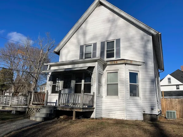 108 Freedom St, Hopedale, MA 01747