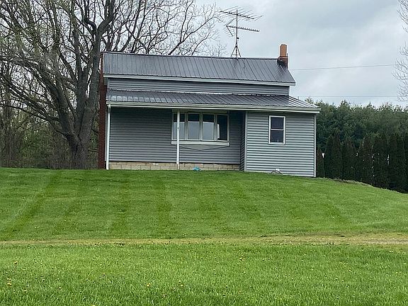 2nd image of 1327 Township Road 593