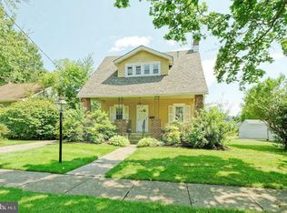 38 Minnehaha Rd, Hi Nella, NJ 08083