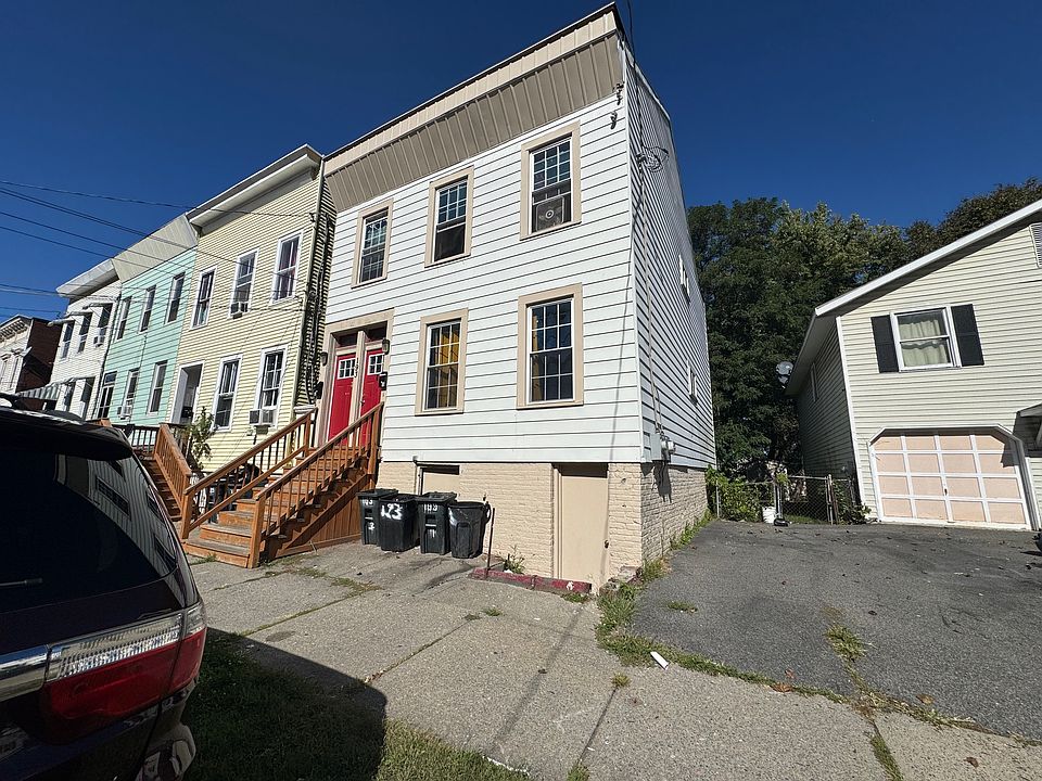 1st image of 193 Livingston Ave #1