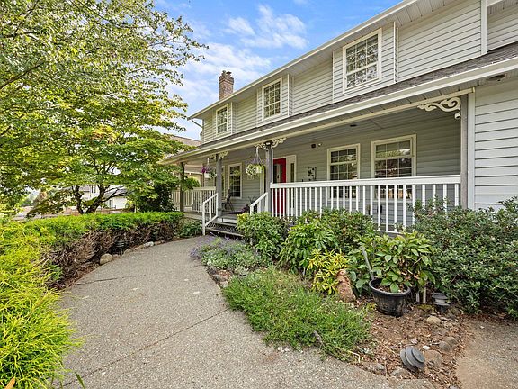 2nd image of 5455 184a St