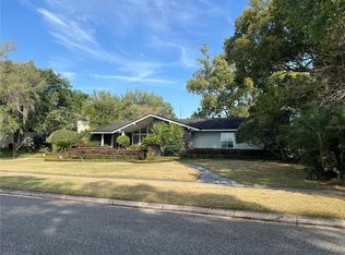 3322 Lake Shore Dr, Orlando, FL 32803