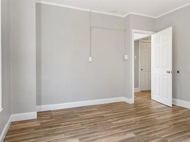 419 Valentine Ave #2 — Photo 19