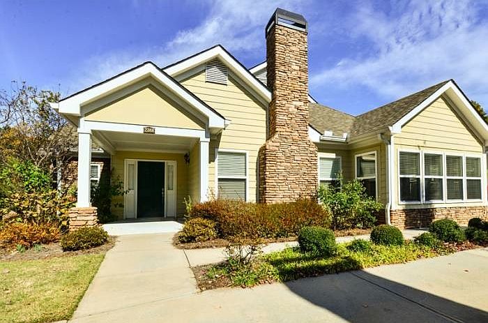 1st image of 2388 Chimney Cottage Cir NE