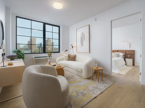 40 Bruckner Boulevard image 4 of 9