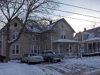 1st image of 140 North St