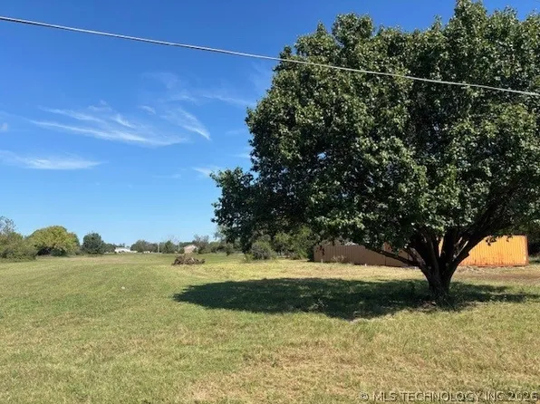 12619 E 170th St N, Collinsville, OK 74021