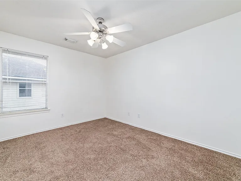 12615 Egret Hill Ct — Photo 17