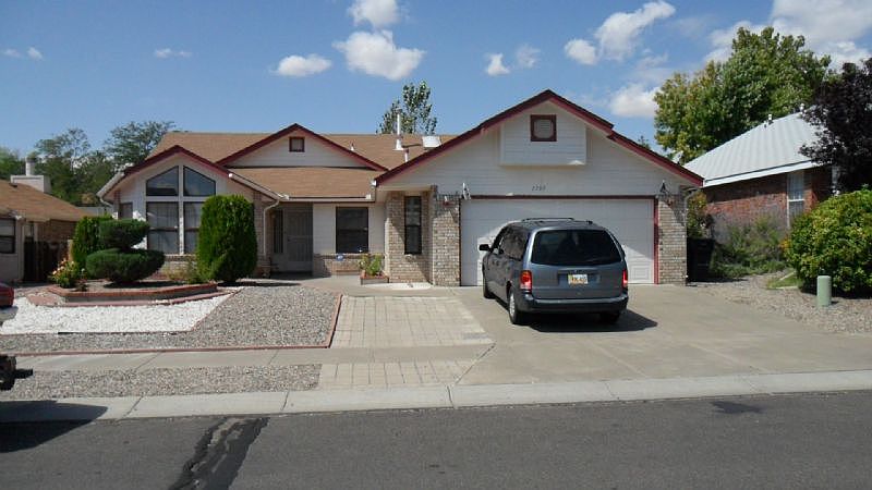 1st image of 7709 Primrose Dr NW