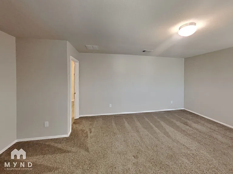 9527 Apple Ridge Ln — Photo 13
