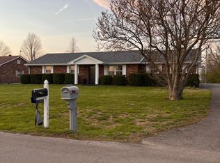 185 Cummins Ferry Rd, Salvisa, KY 40372