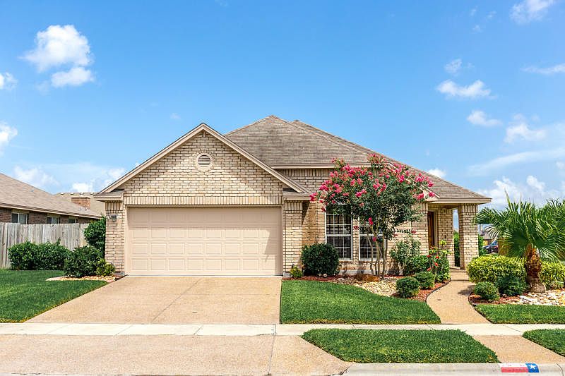 1st image of 7550 Fort Griffen Dr