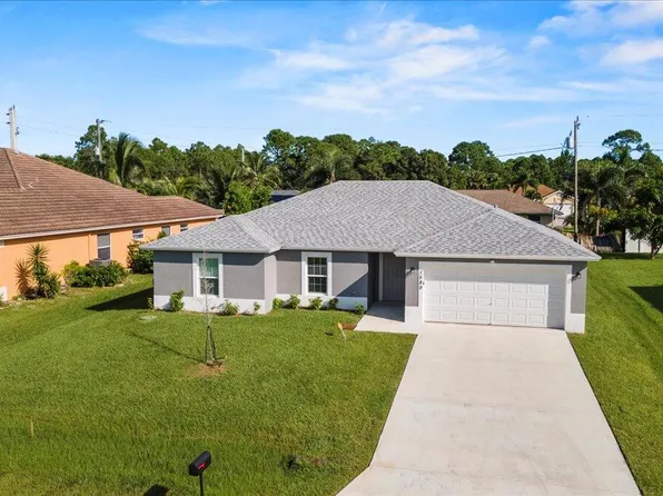 1589 SW Dycus Avenue, Port St Lucie, FL 34953
