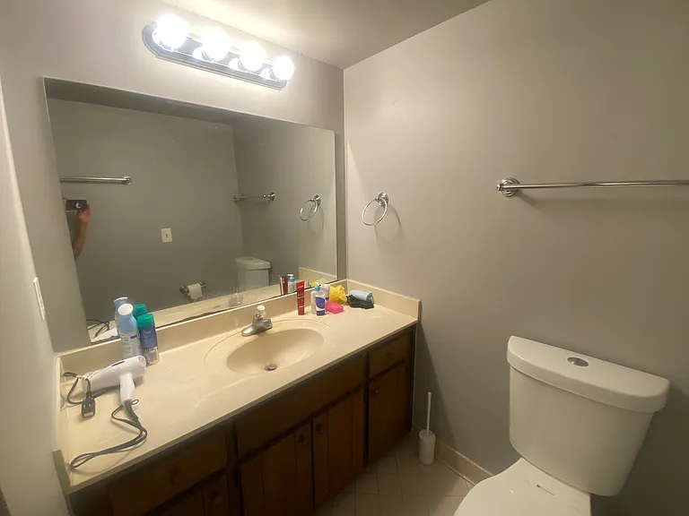 2325 Elliston Pl #106 — Photo 18