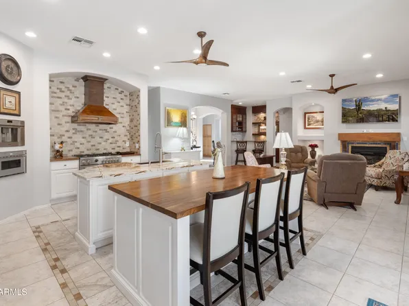 17932 W BROWNING Drive, Surprise, AZ 85374