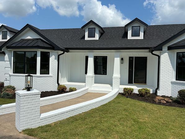 2805 Park Ridge Dr
