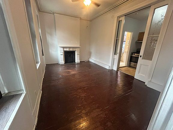2nd image of 205 E 120th St APT 1B