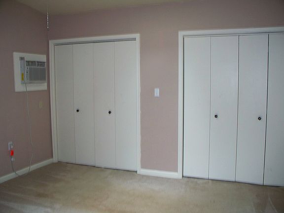 Two closets in BR#1
