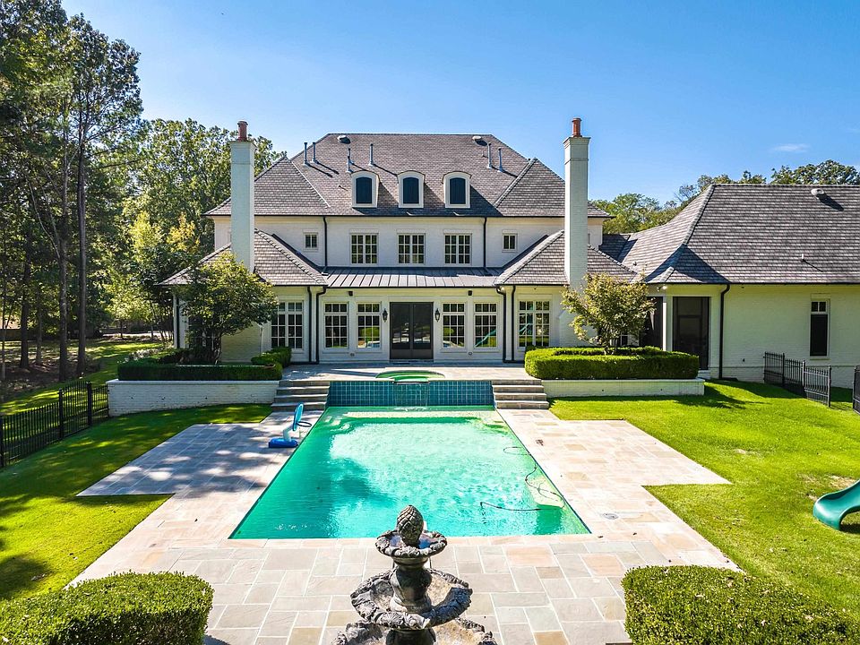 1st image of 64 Monterey Oaks Cv