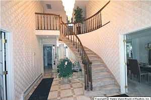 3rd image of 90 Johanna Ln