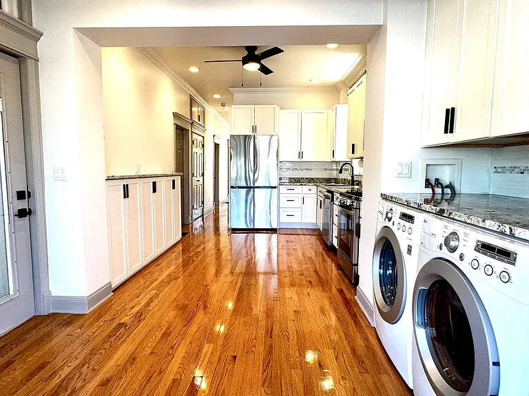 2424 N Mozart St #2 — Photo 25