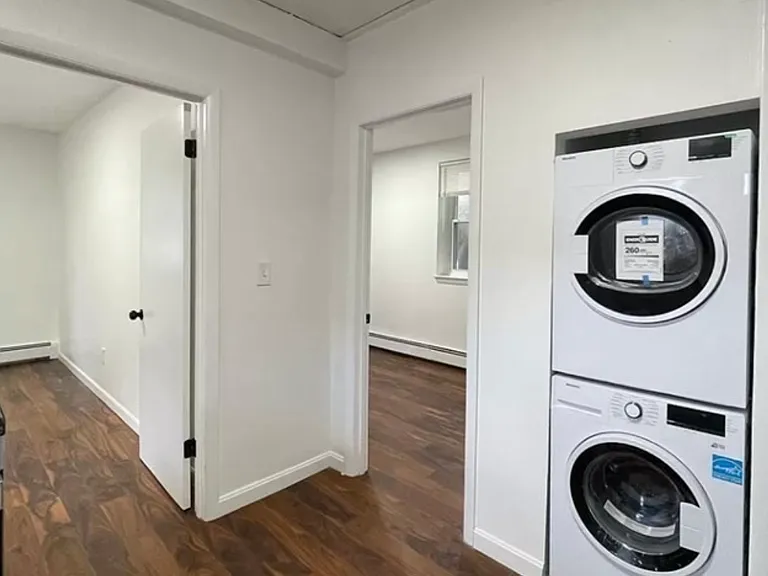 64 Trafford St #6 — Photo 7