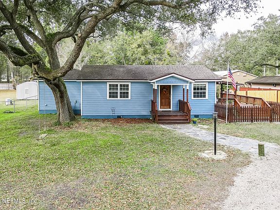 2nd image of 2809 Mandarin Meadows Dr S