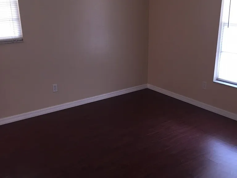 247 Oakwood Dr — Photo 8